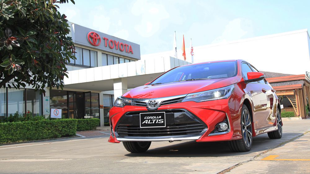 Toyota Corolla Altis 2021: Giá xe và khuyến mãi mới nhất T01/2021