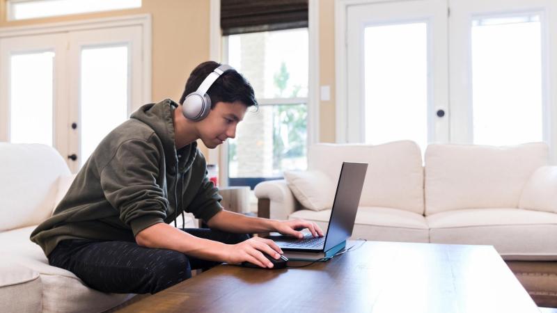 Kết nối headphone với laptop: Hướng dẫn chi tiết